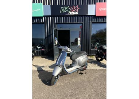 VESPA PRIMAVERA 125