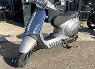 VESPA PRIMAVERA 125